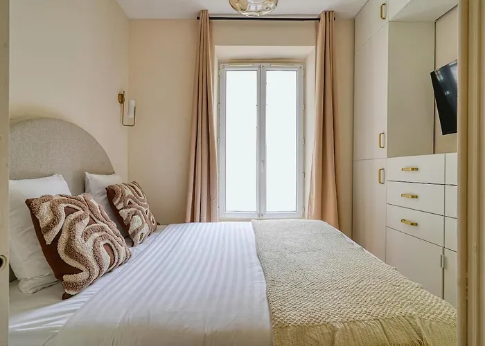Chic 2br For 6 Guests In Paris شقة سانت ماندي